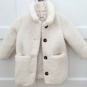 Zara kids cream coat. Size 5.